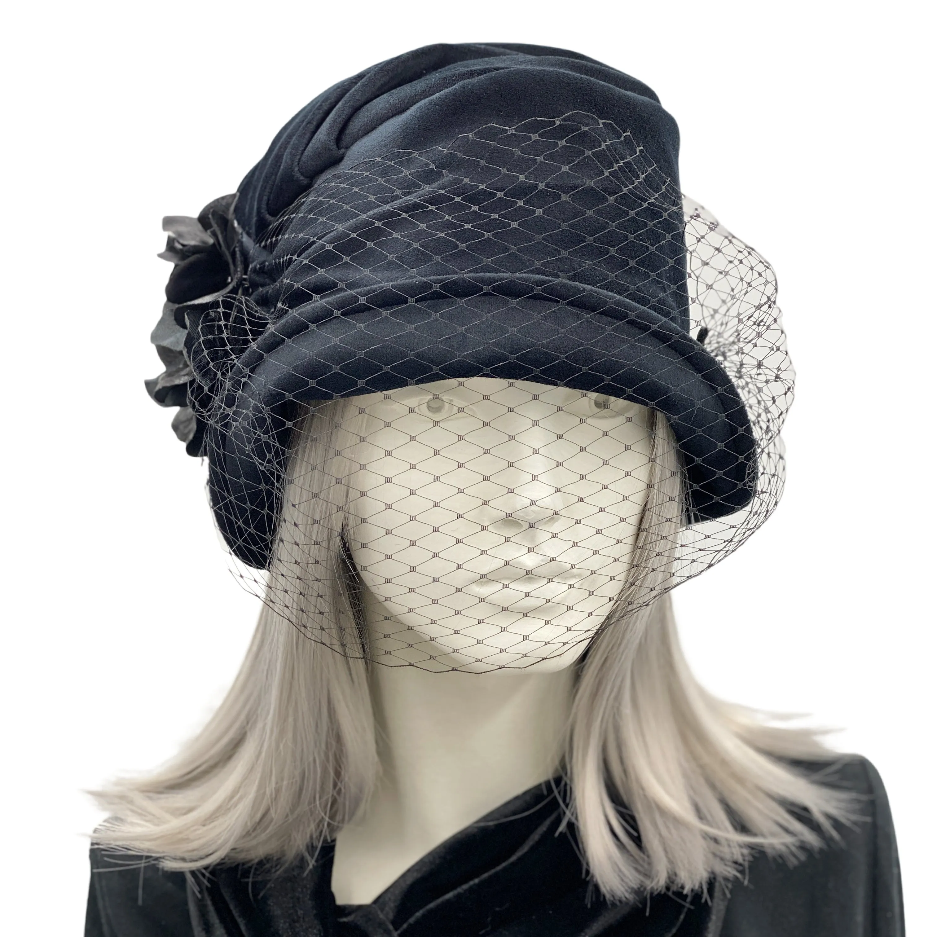 20s Style Black Velvet Cloche with Birdcage Veil | The Alice