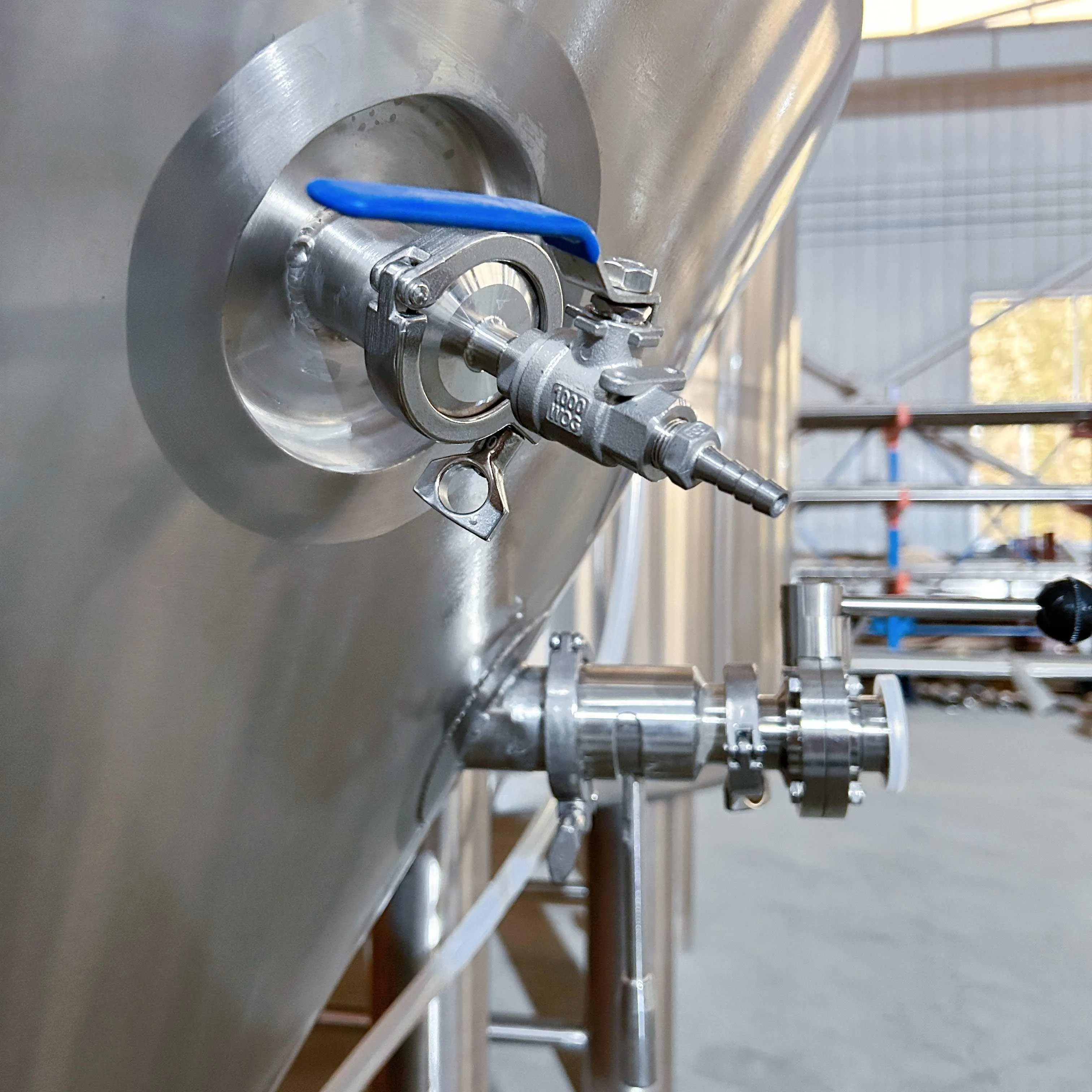 800L Conical Fermenter (pressurisable, jacketed)