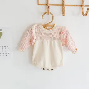 Baby's Flying Sleeve Knitted Blended Wool Jumpsuit Triangle Wrap Fart Coat Climbing Clothing