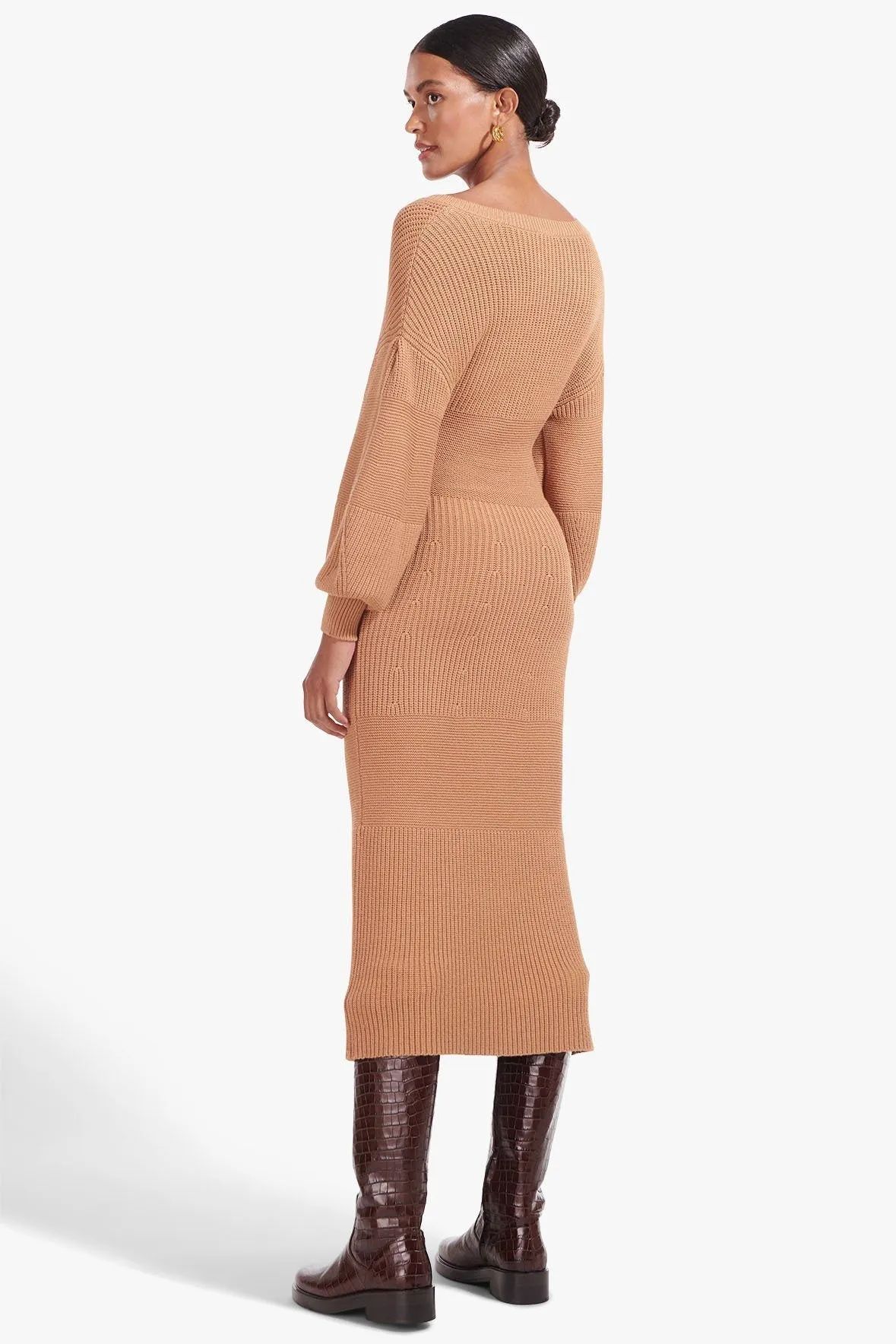 CARNATION DRESS | CAMEL