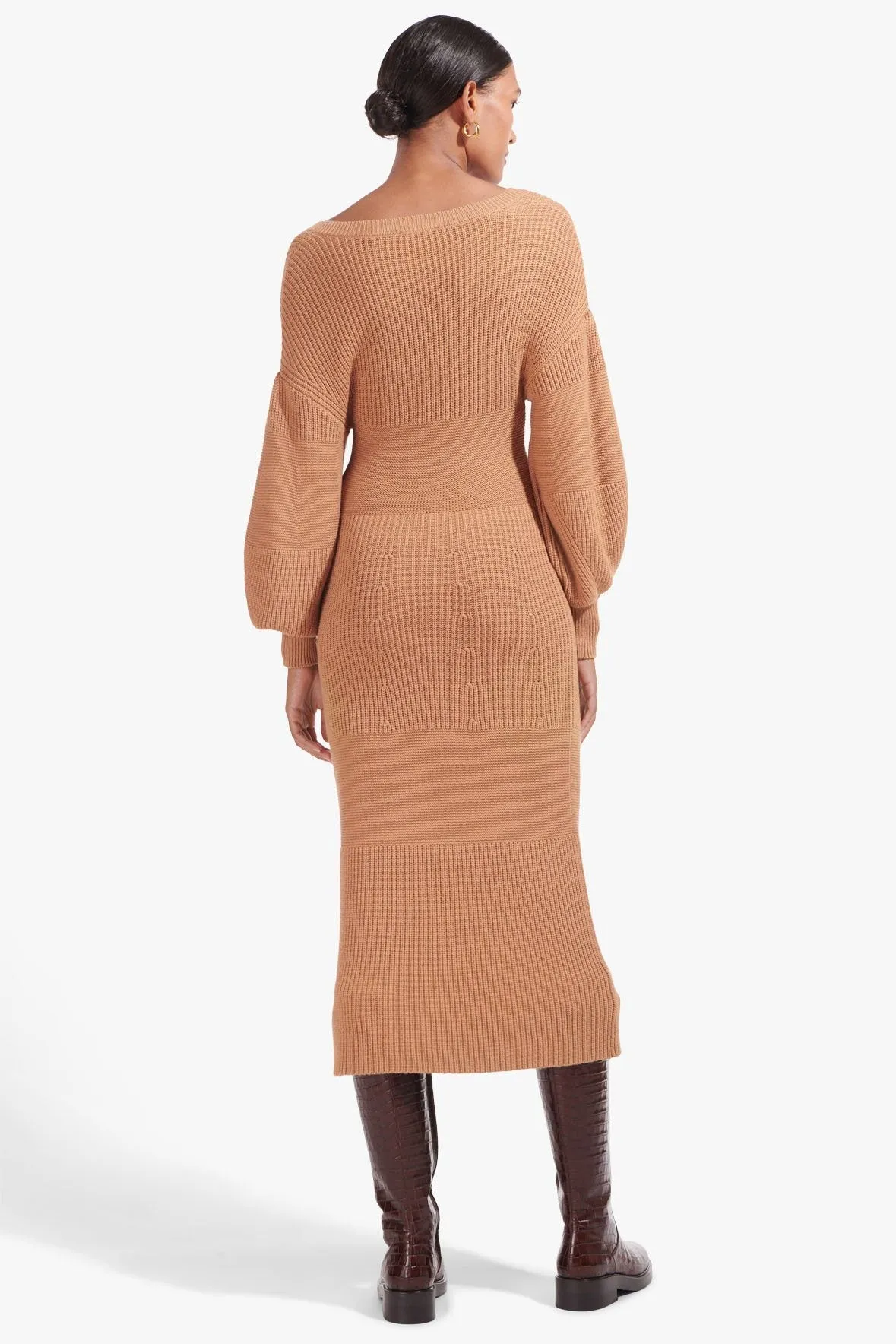 CARNATION DRESS | CAMEL