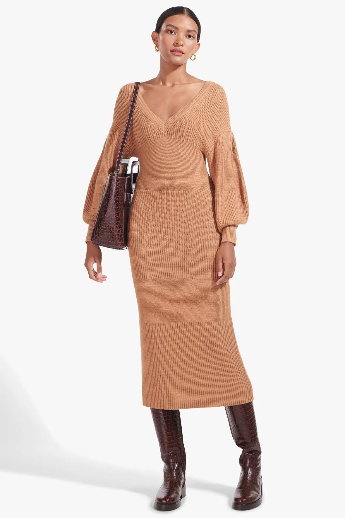 CARNATION DRESS | CAMEL