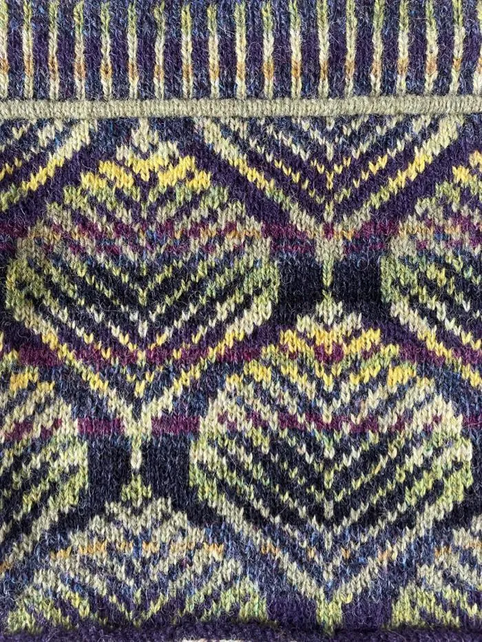 Copper Beech shawl /wrap-around by Ruth Sørensen, knitting pattern