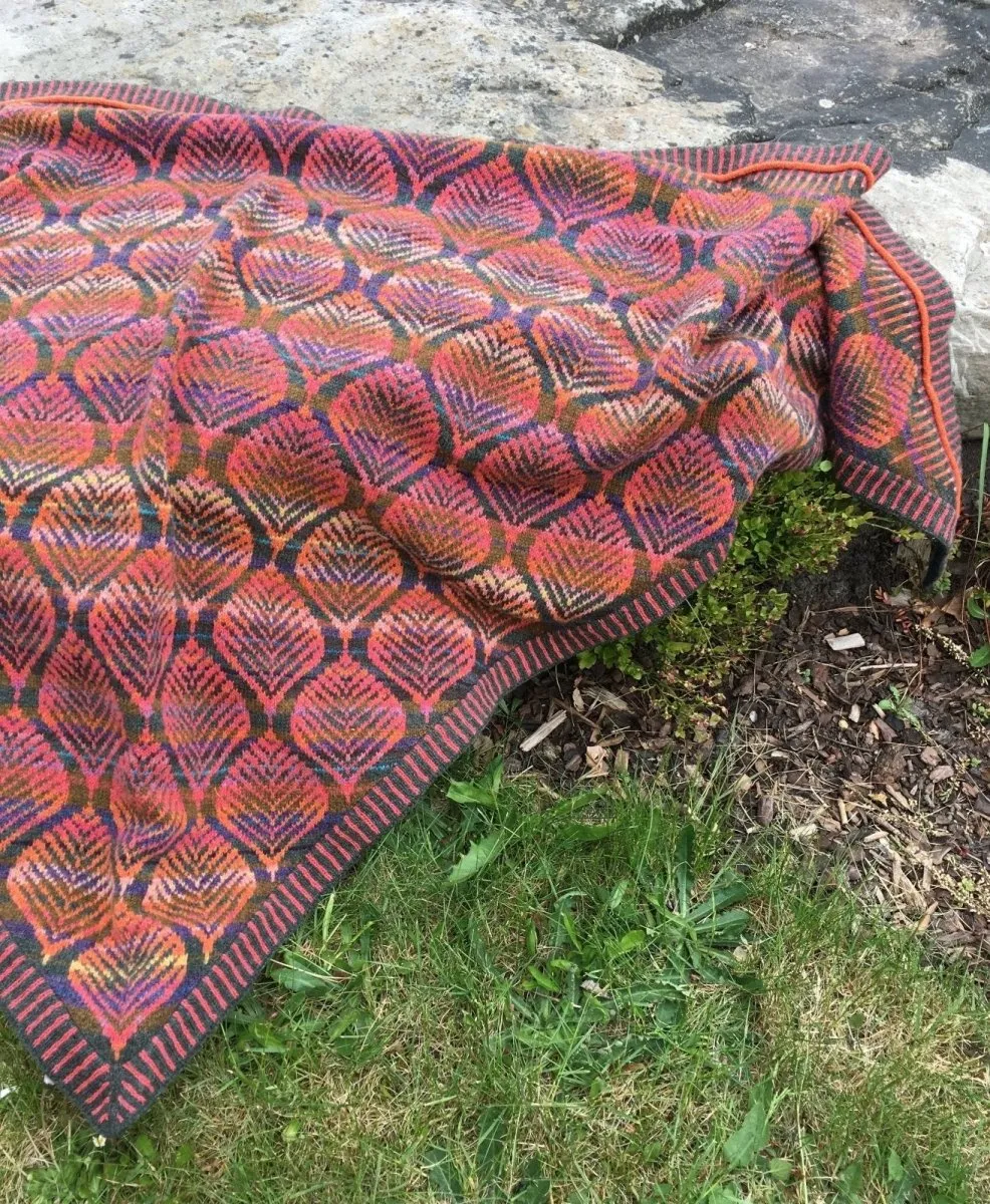 Copper Beech shawl /wrap-around by Ruth Sørensen, knitting pattern