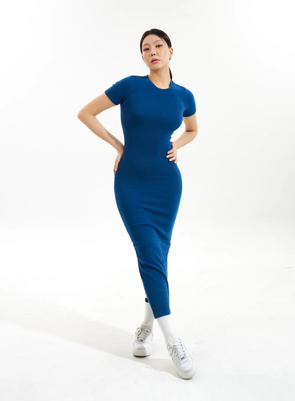 Crewneck Maxi Dress IU309