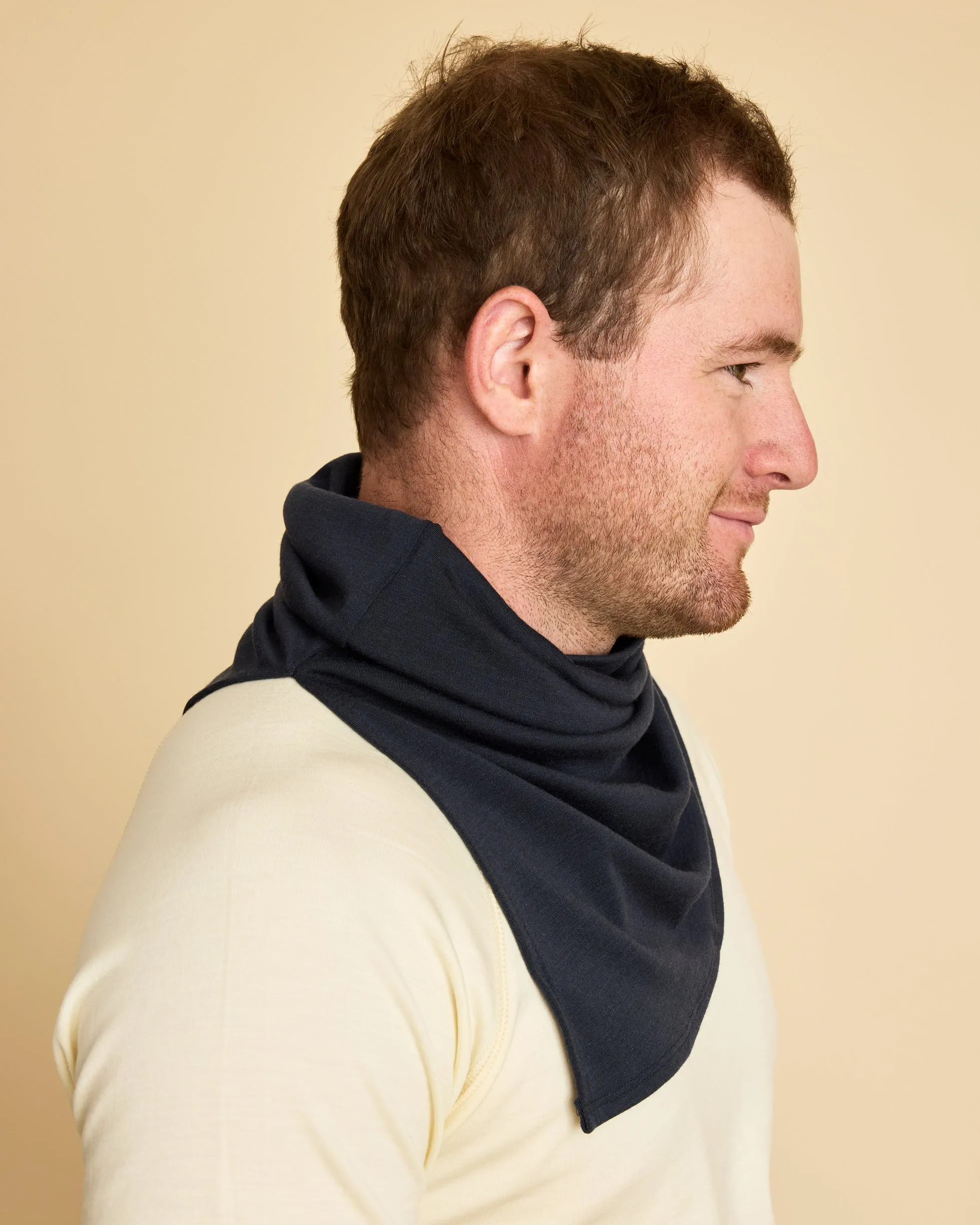 Neckwarmer with side split AW24