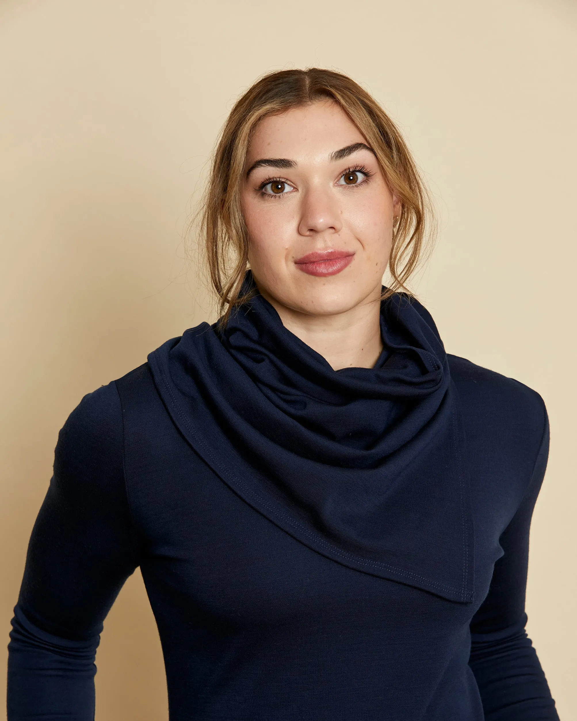 Perfectly Imperfect Neckwarmer with side split